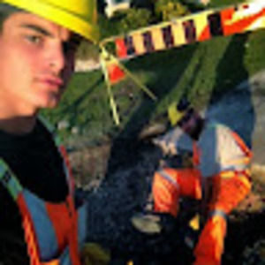 Meet your Posher, Eli